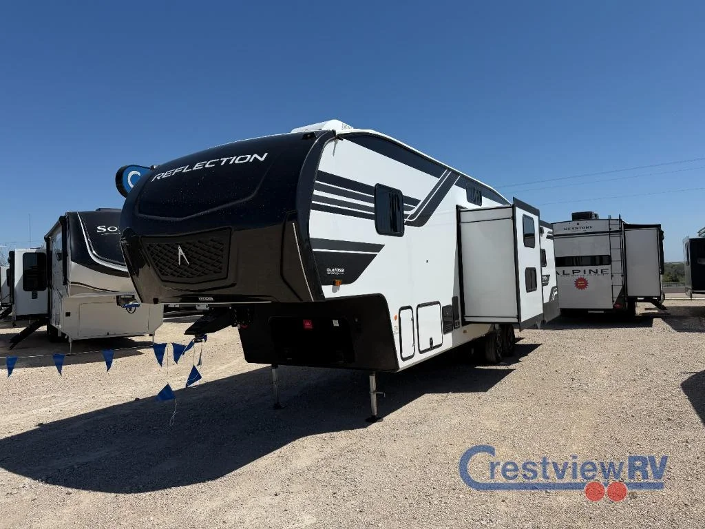 2026 Grand Design Reflection Fifth Wheel photo 4
