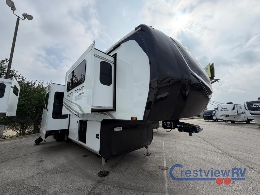 2026 Jayco North Point 382FLRB photo 15