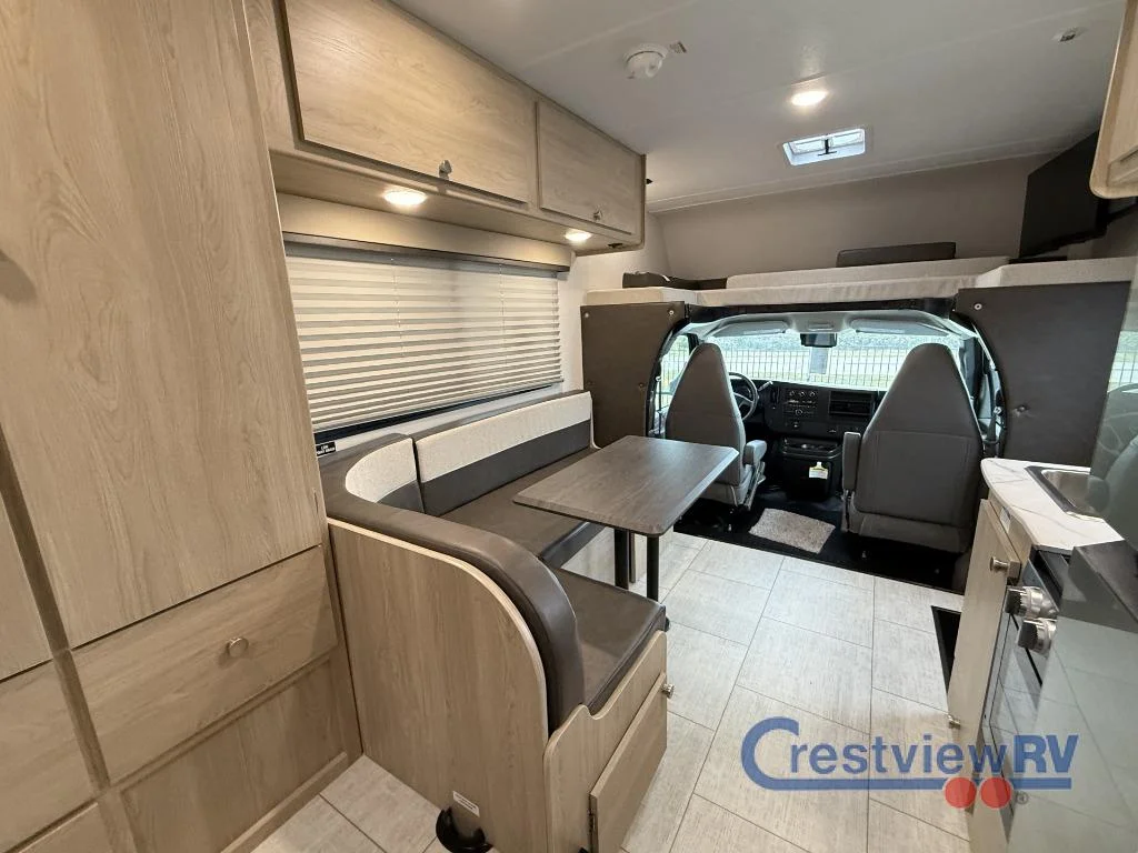 2026 Coachmen Leprechaun 210QSS Chevy 3500 photo 5