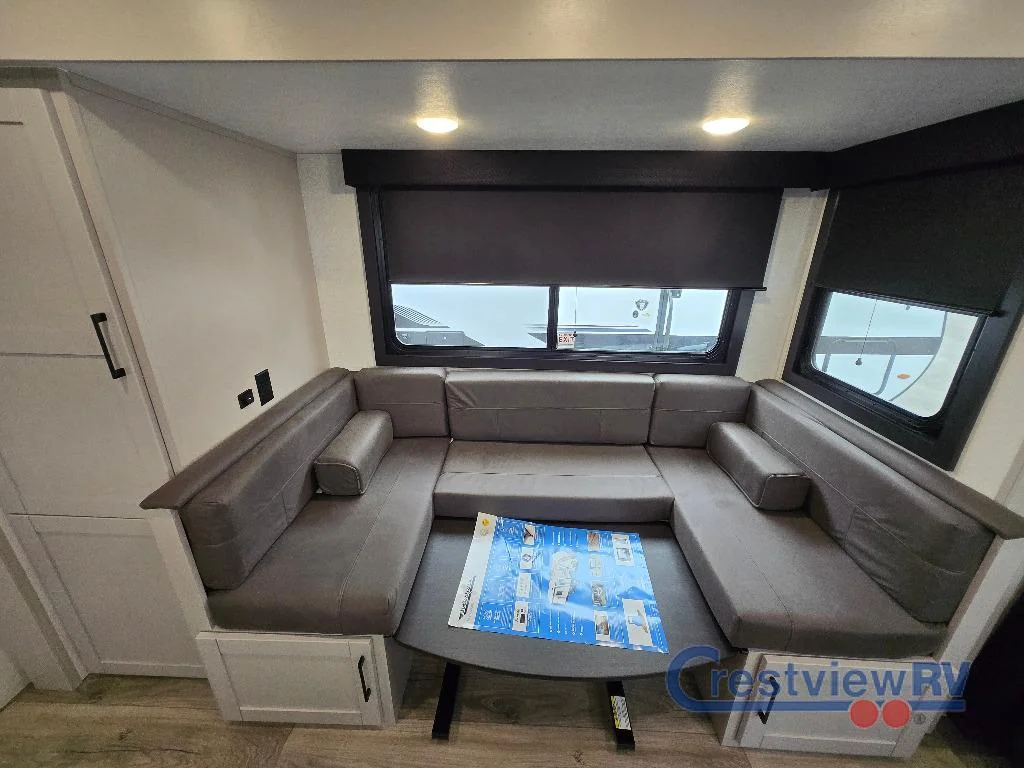 2026 Jayco Jay Feather 23MBD photo 24