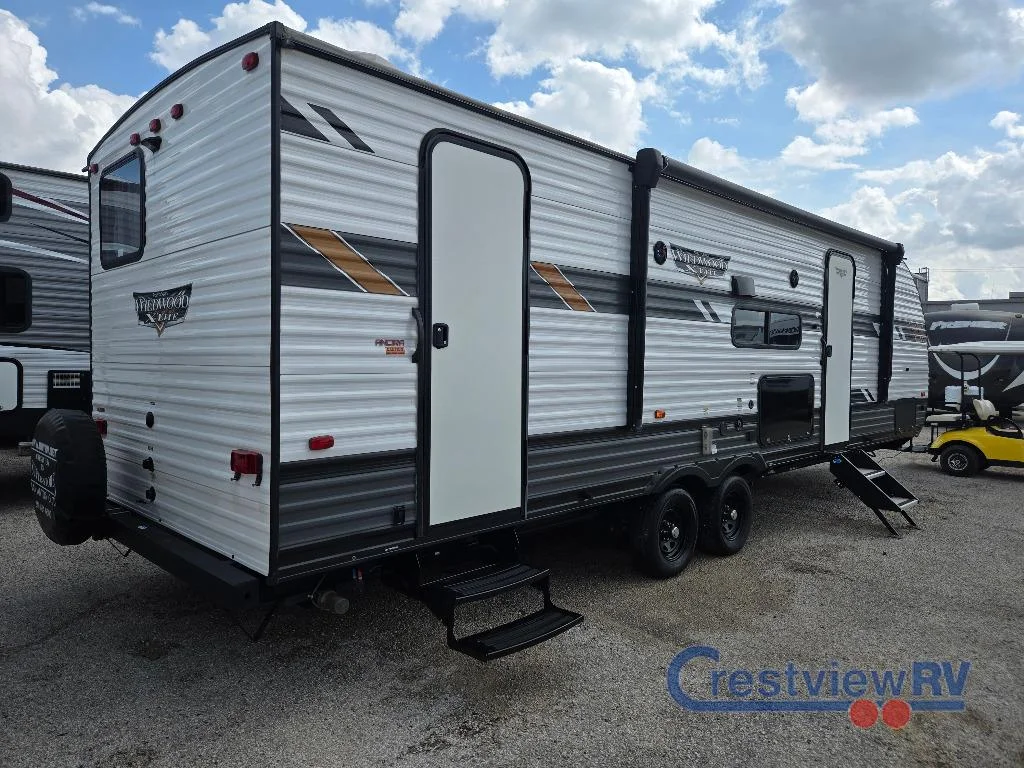2022 Forest River Wildwood X-Lite 263BHXL photo 4