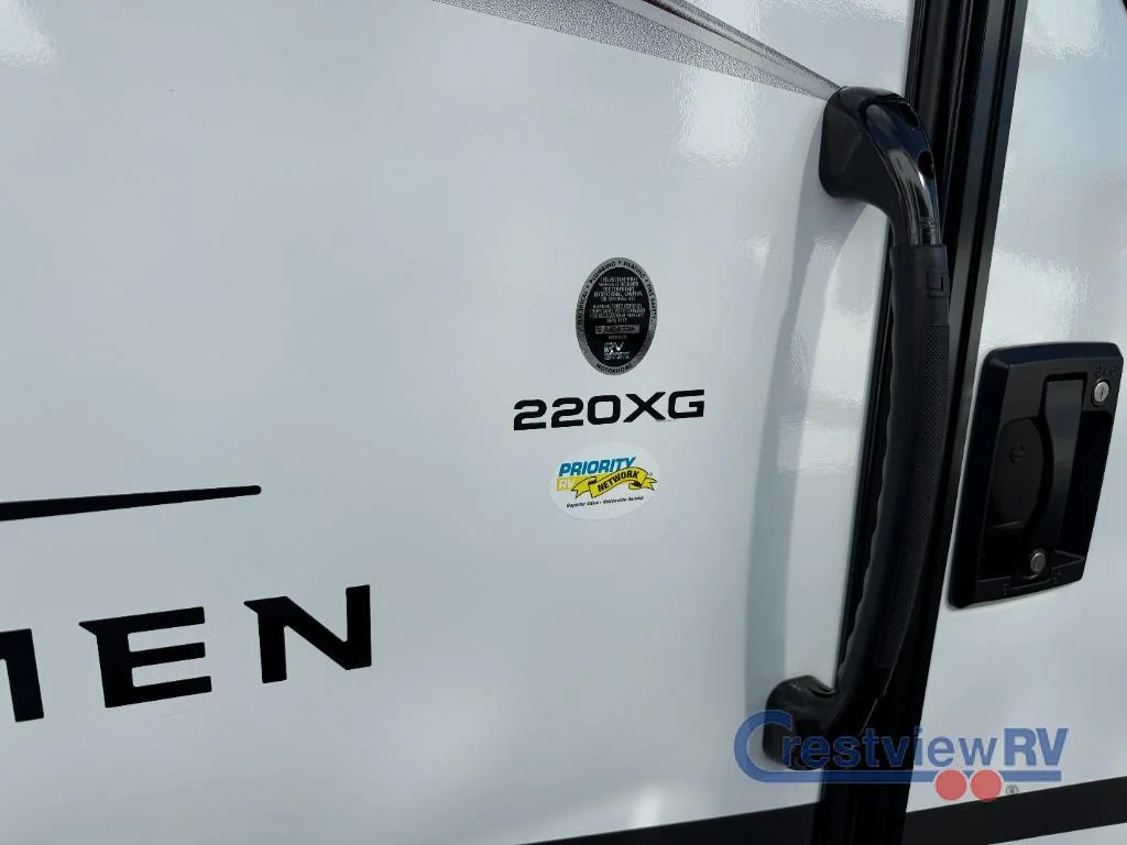 2025 Coachmen Leprechaun 220XG Ford 350 photo 15