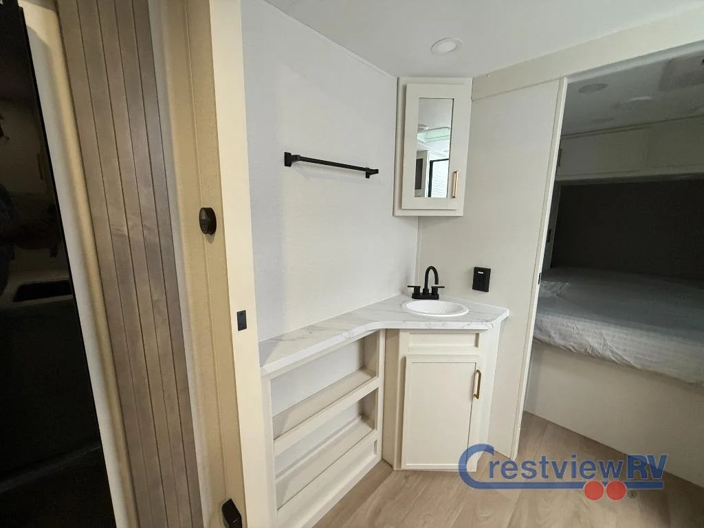 2026 Grand Design Transcend 265BHT photo 18