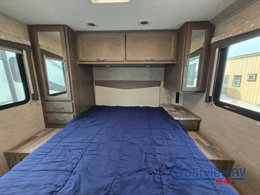 2024 Thor Motor Coach Four Winds 28A photo 28