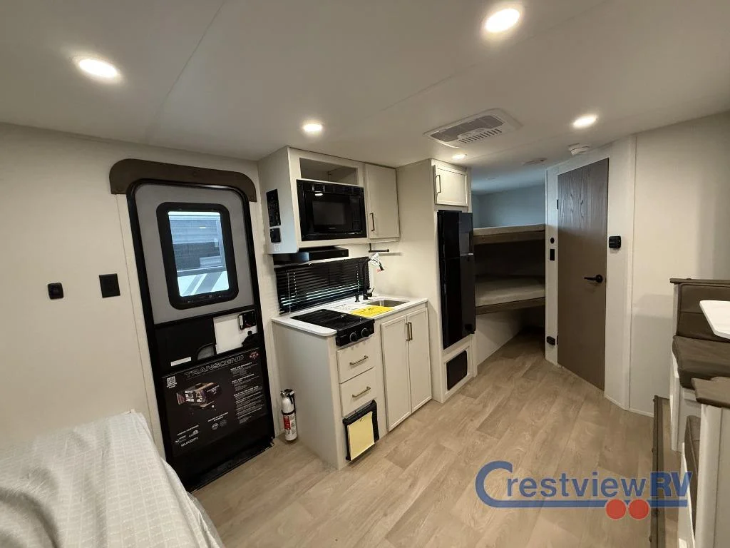 2026 Grand Design Transcend One 161DB photo 6
