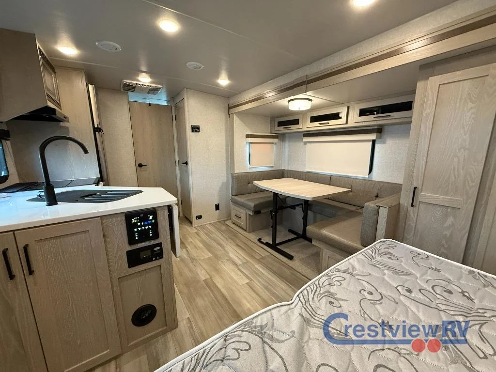 2023 Forest River Rockwood Mini Lite 2507S photo 9