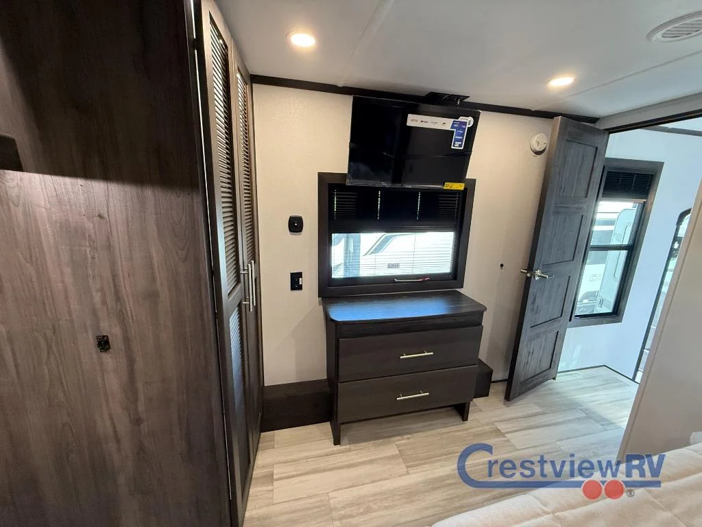 2026 Prime Time RV Tracer 295DB photo 25