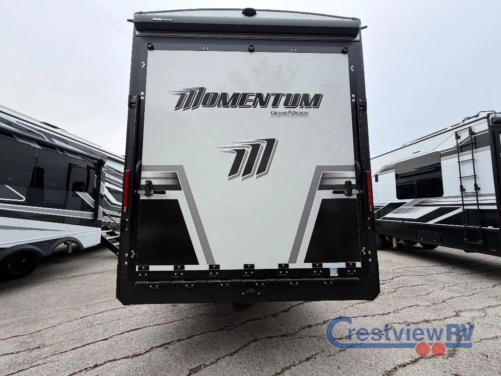 2026 Grand Design Momentum G-Class 394G photo 11