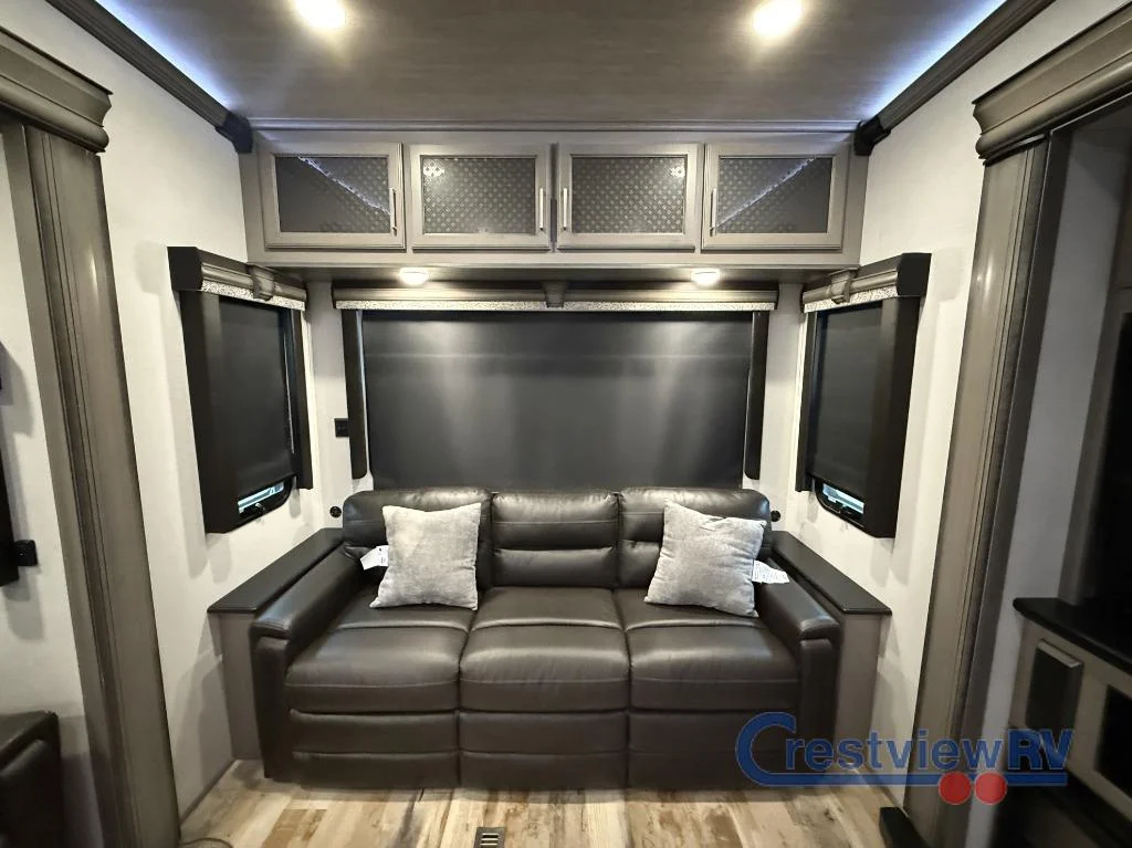 2020 Keystone Montana 3813MS photo 8