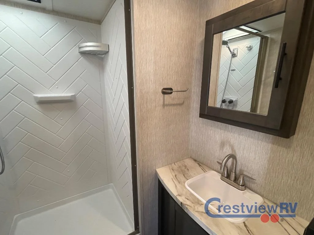 2024 CrossRoads RV Cruiser Aire CR30RLS photo 25