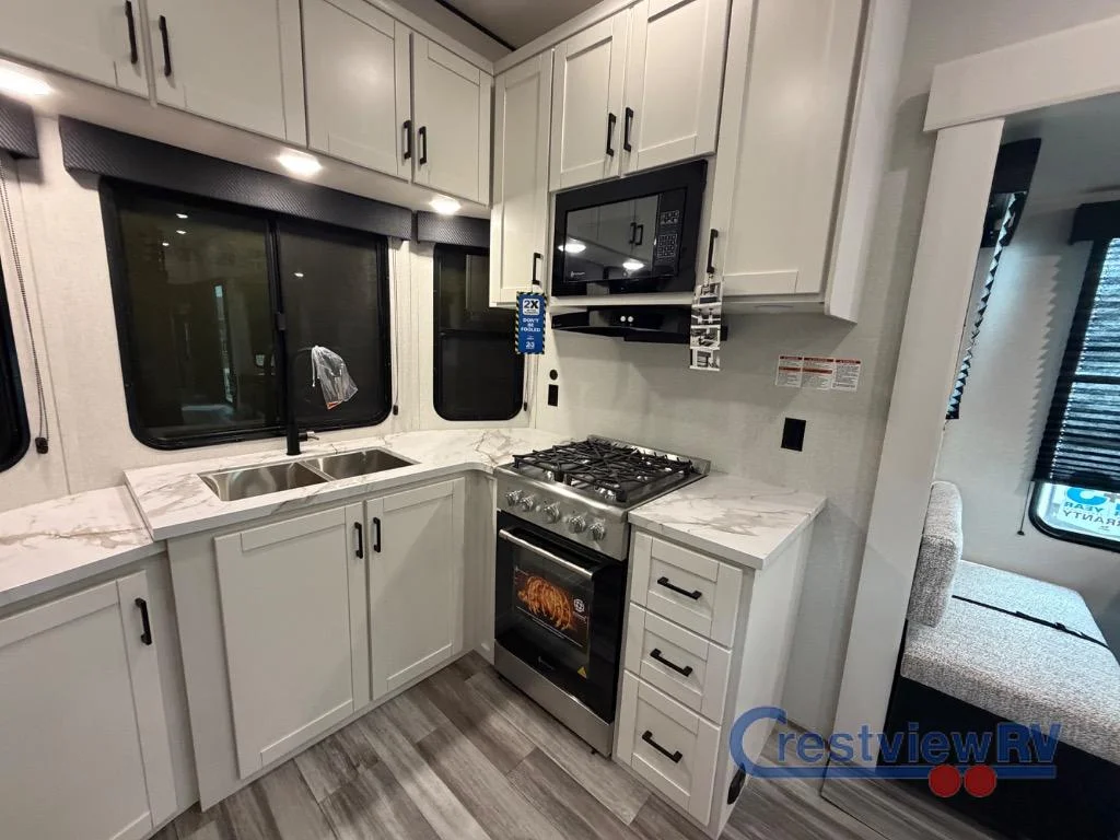 2026 Jayco Jay Flight Bungalow 404LOFT DS photo 19