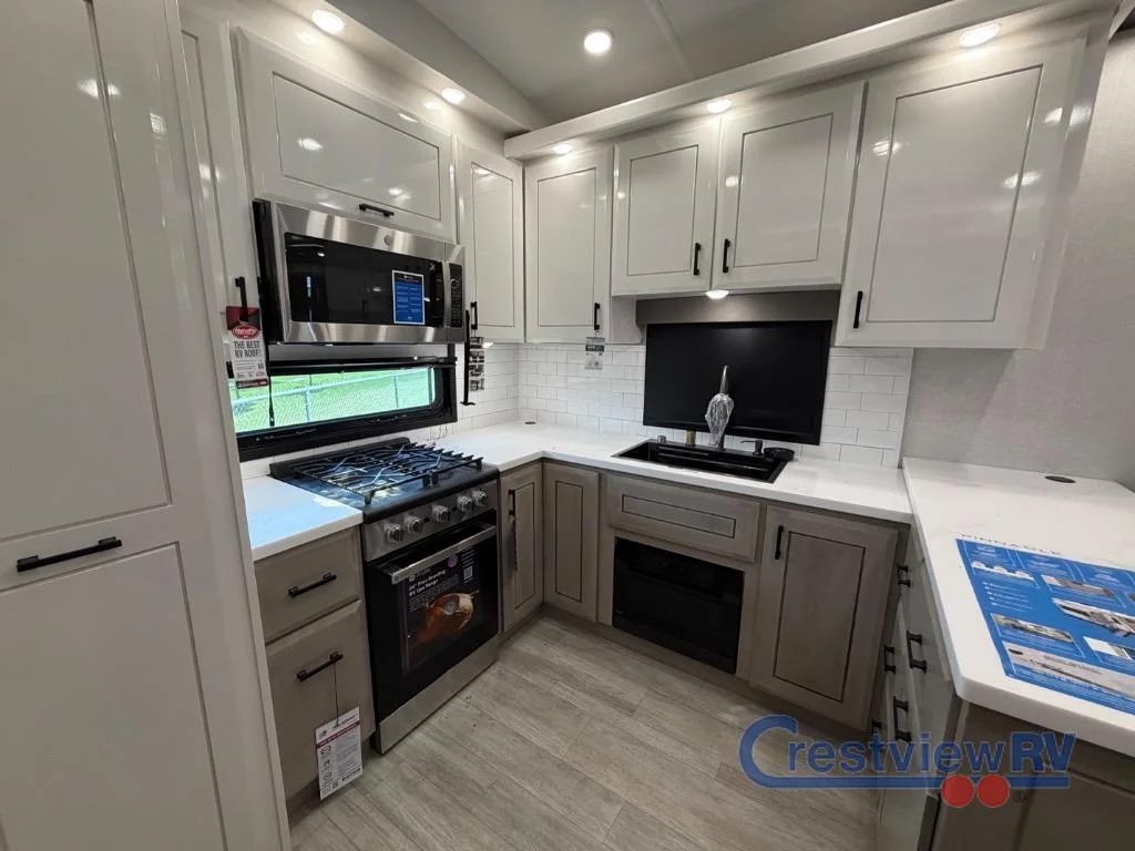 2026 Jayco Pinnacle 38FBRK photo 25