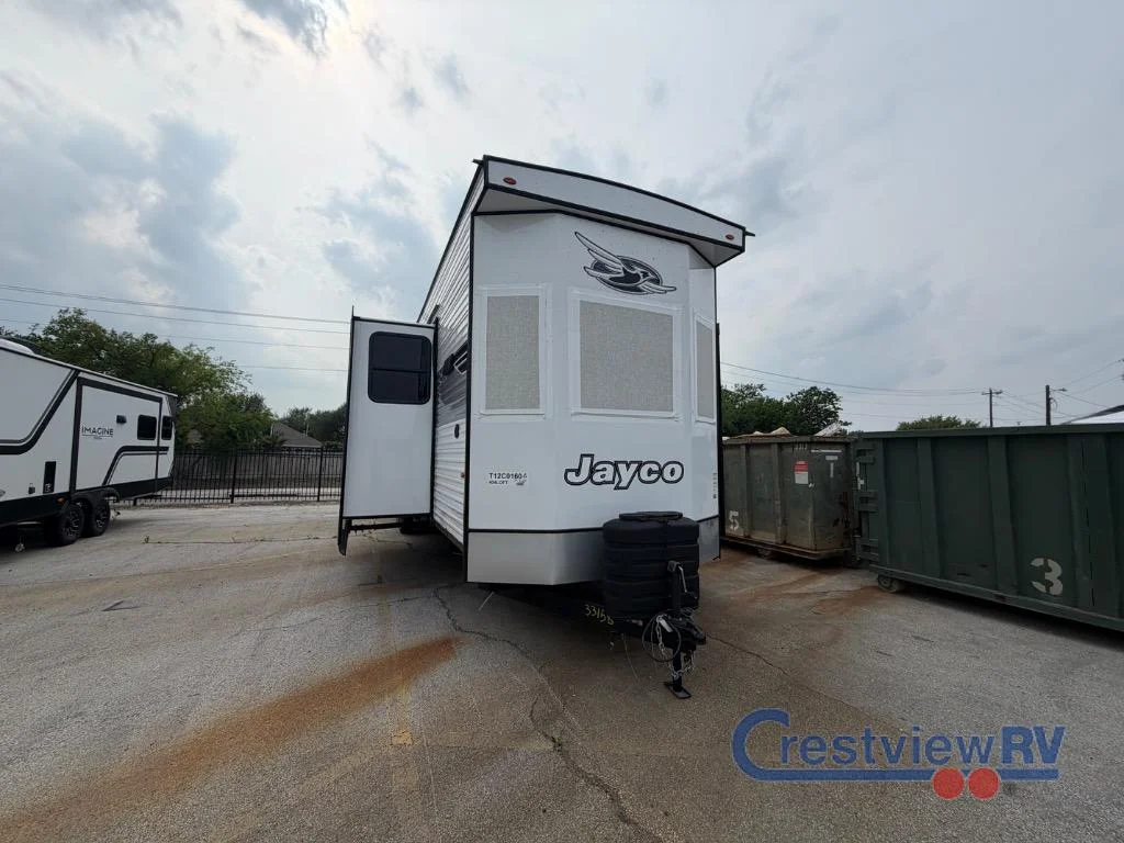 2026 Jayco Jay Flight Bungalow 404LOFT DS photo 4