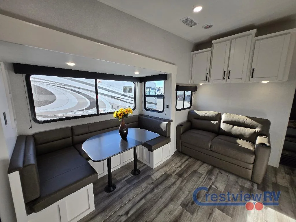 2026 Open Range RV Roamer Light Duty 28DBSS photo 14