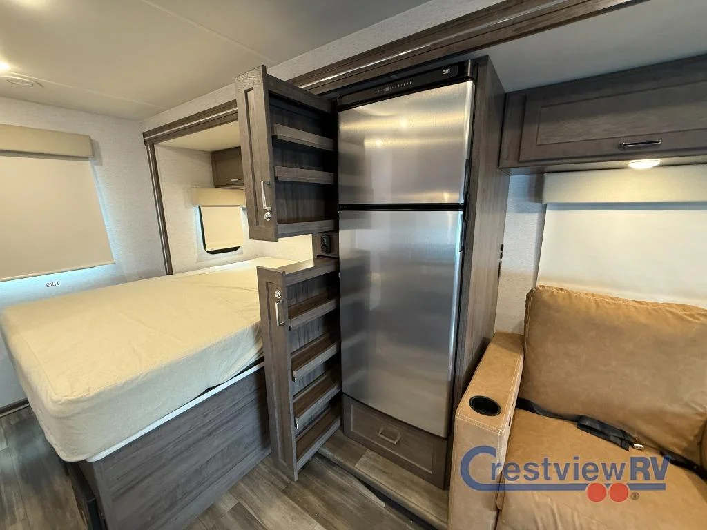 2025 Winnebago Porto 24P photo 12