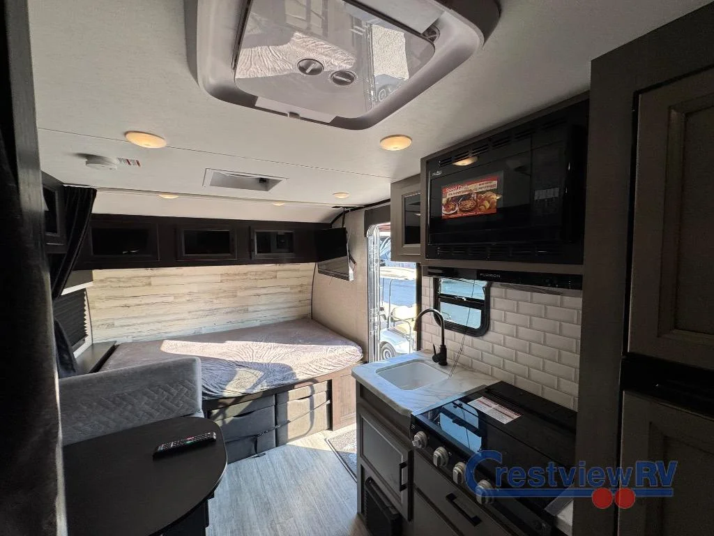2022 Jayco Jay Feather Micro 171BH photo 9