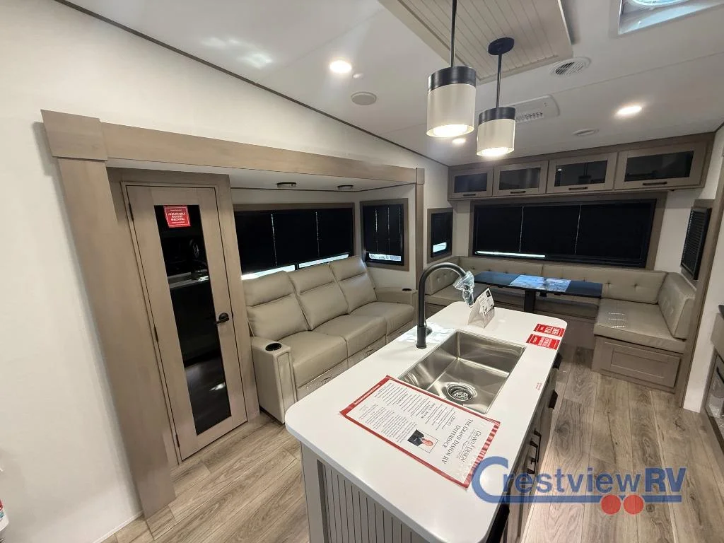 2026 Grand Design Reflection Fifth Wheel photo 6