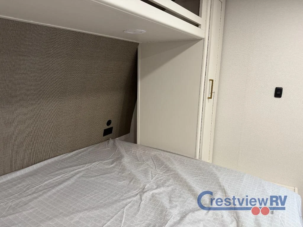 2026 Grand Design Transcend One 161DB photo 19
