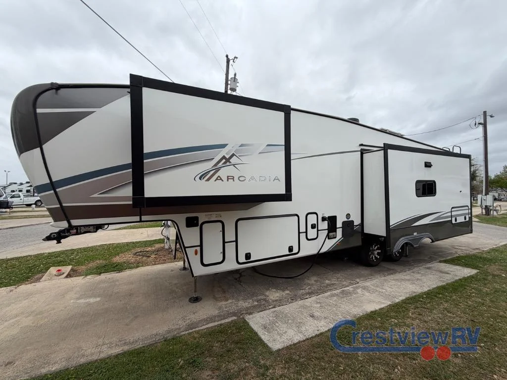 2024 Keystone Arcadia 3260RL photo 7
