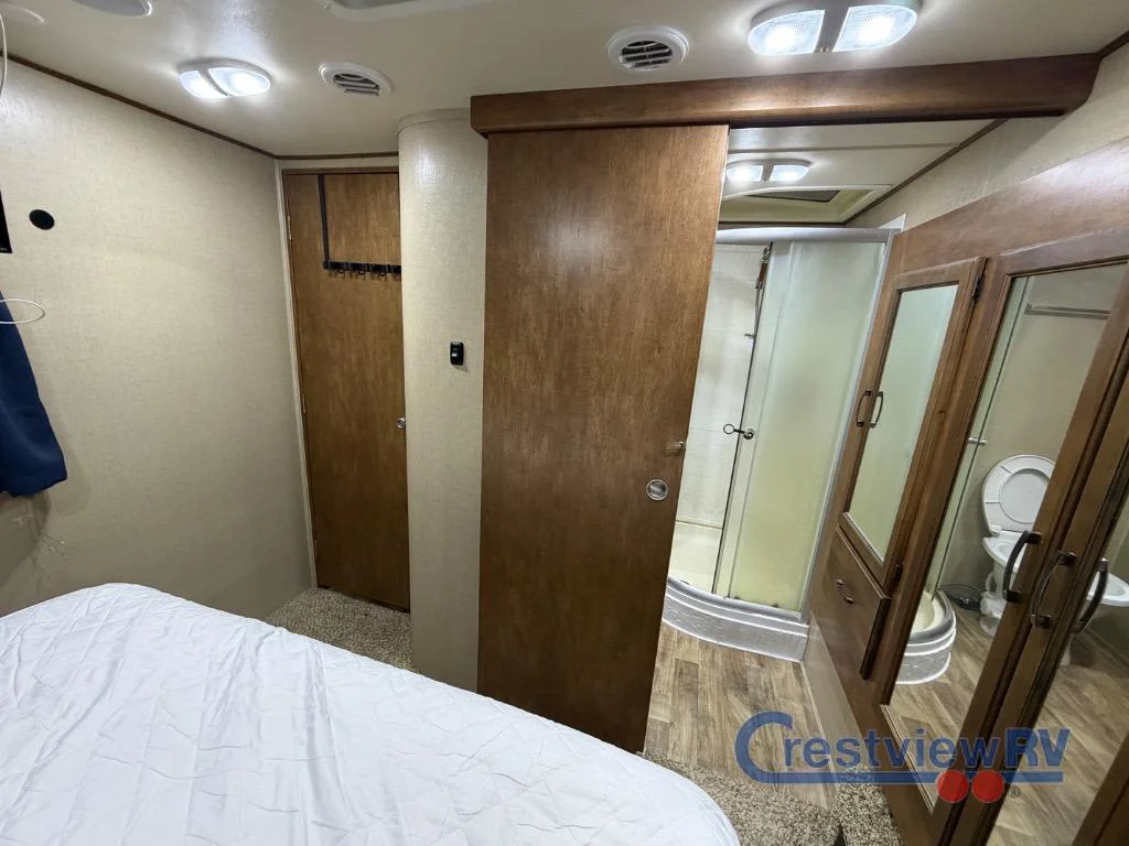 2015 Grand Design Reflection Fifth Wheel photo 27