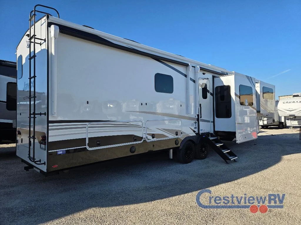 2026 Jayco North Point 382FLRB photo 5