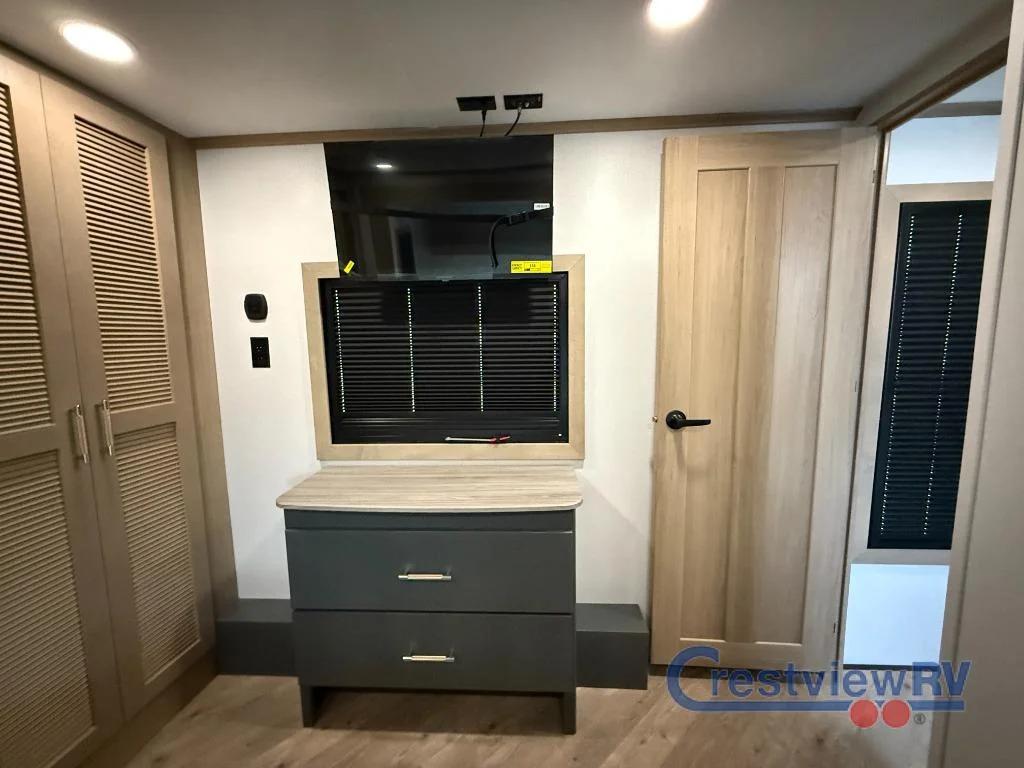 2026 Keystone Raptor 441HB photo 22