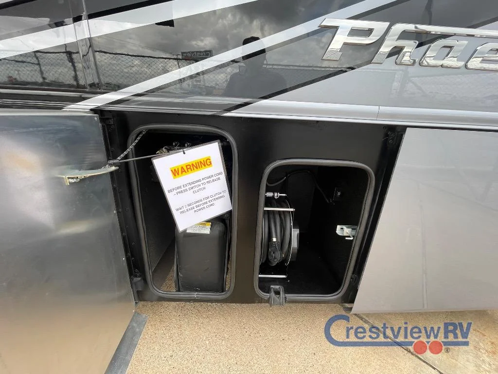 2026 Tiffin Motorhomes Phaeton 40 IH photo 11