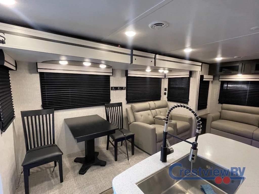 2024 CrossRoads RV Cruiser Aire CR30RLS photo 15