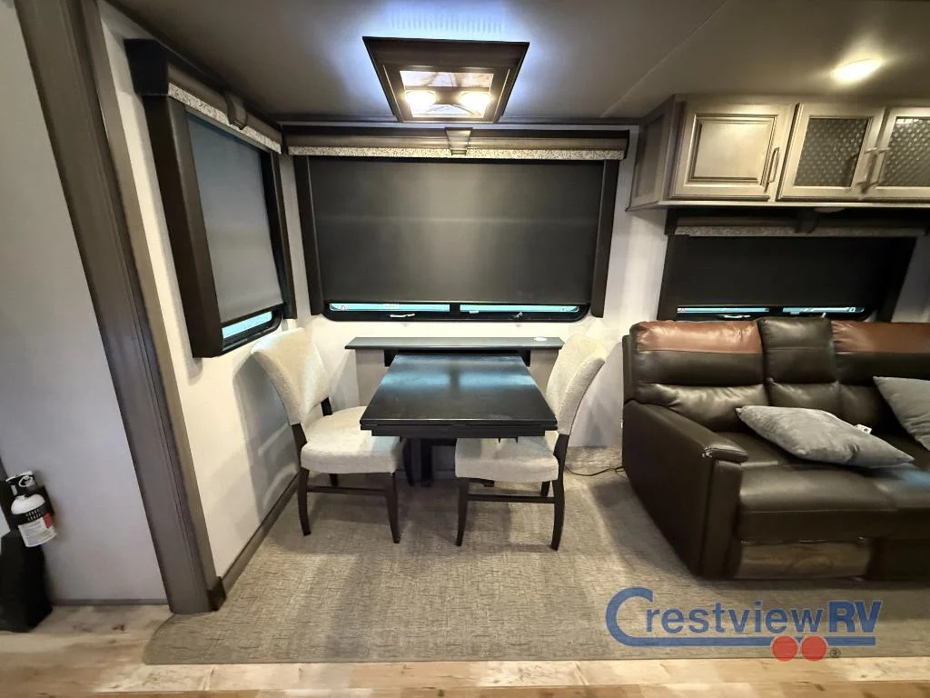 2020 Keystone Montana 3813MS photo 11