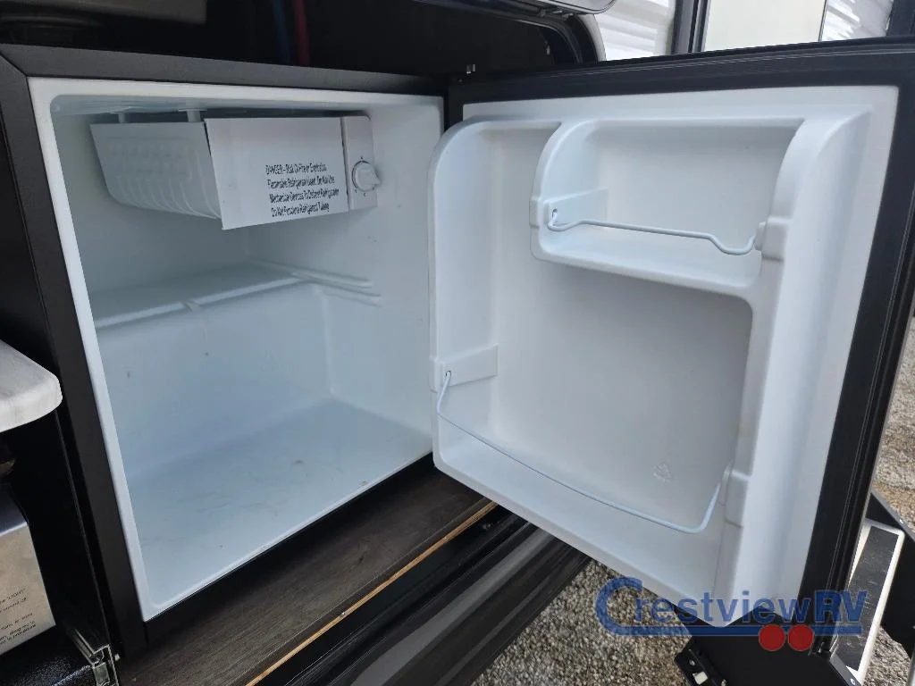 2022 Forest River Wildwood X-Lite 263BHXL photo 9
