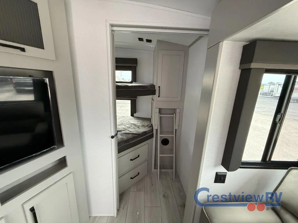 2026 Keystone RV Outback 291BH photo 15