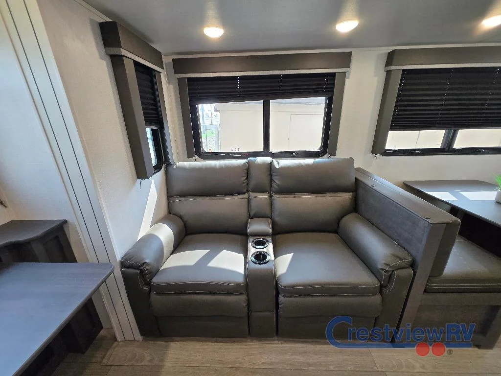 2025 Keystone RV Cougar Sport 2400RE photo 15