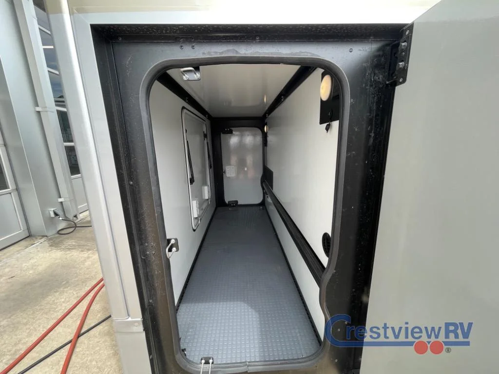 2025 Winnebago View 24T photo 11