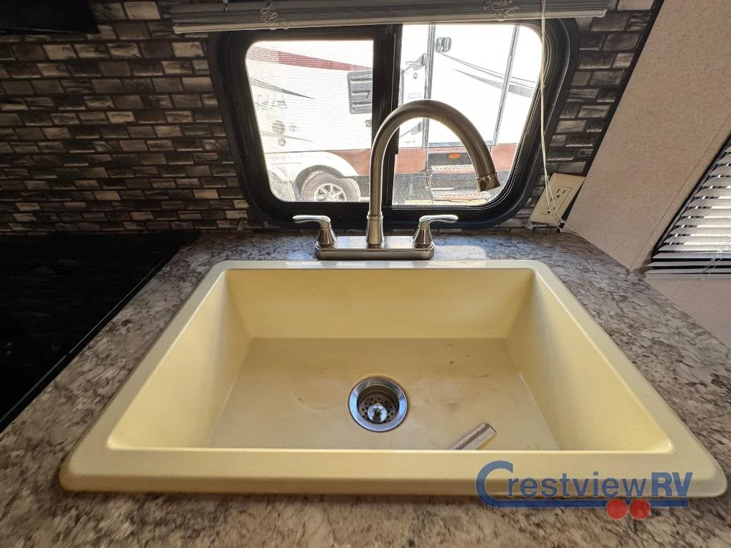 2018 Forest River Salem Cruise Lite 201BHXL photo 16