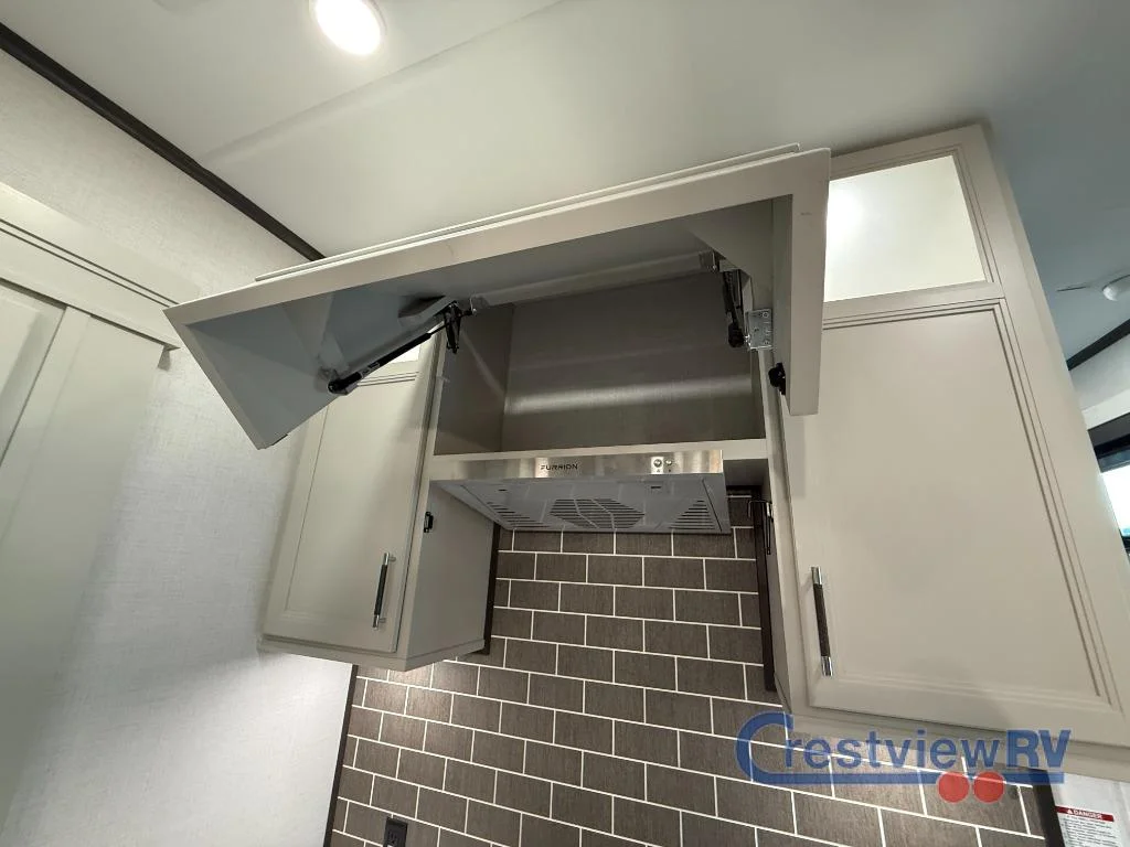 2026 Keystone RV Alpine 3303CK photo 18