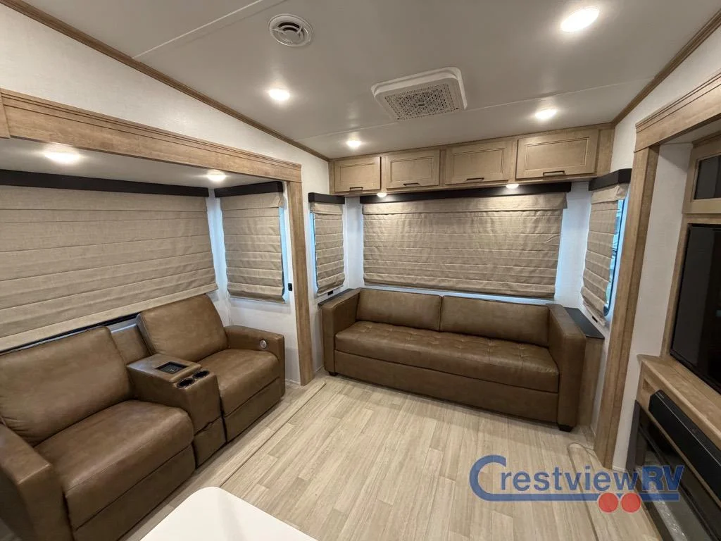 2024 Keystone Arcadia 3260RL photo 17