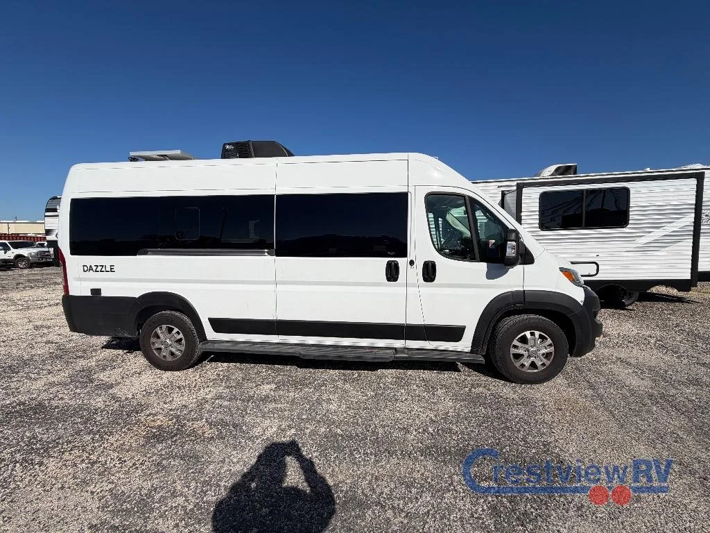 2024 Thor Motor Coach Dazzle 2LB photo 10