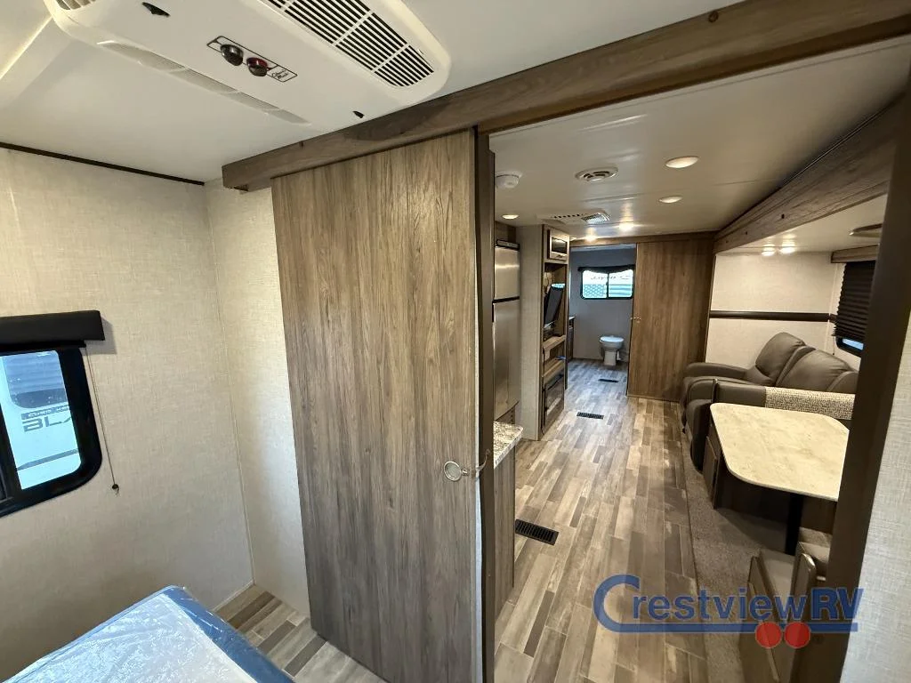 2022 CrossRoads RV Zinger ZR280RB photo 21