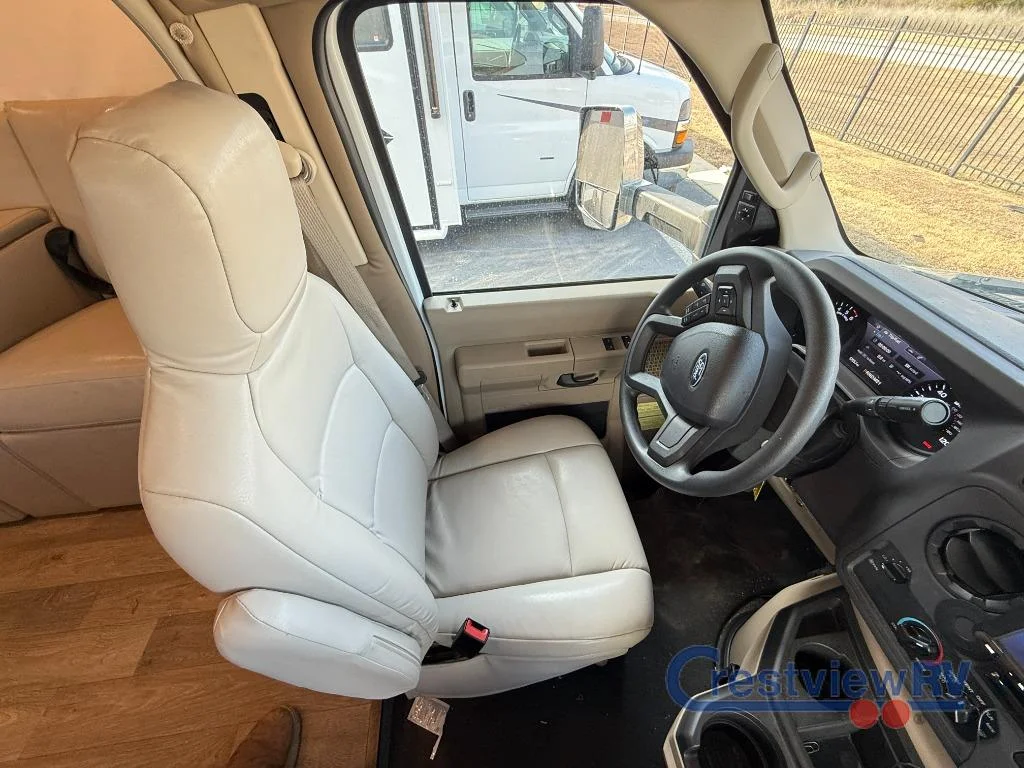 2025 Winnebago Minnie Winnie 26T photo 20