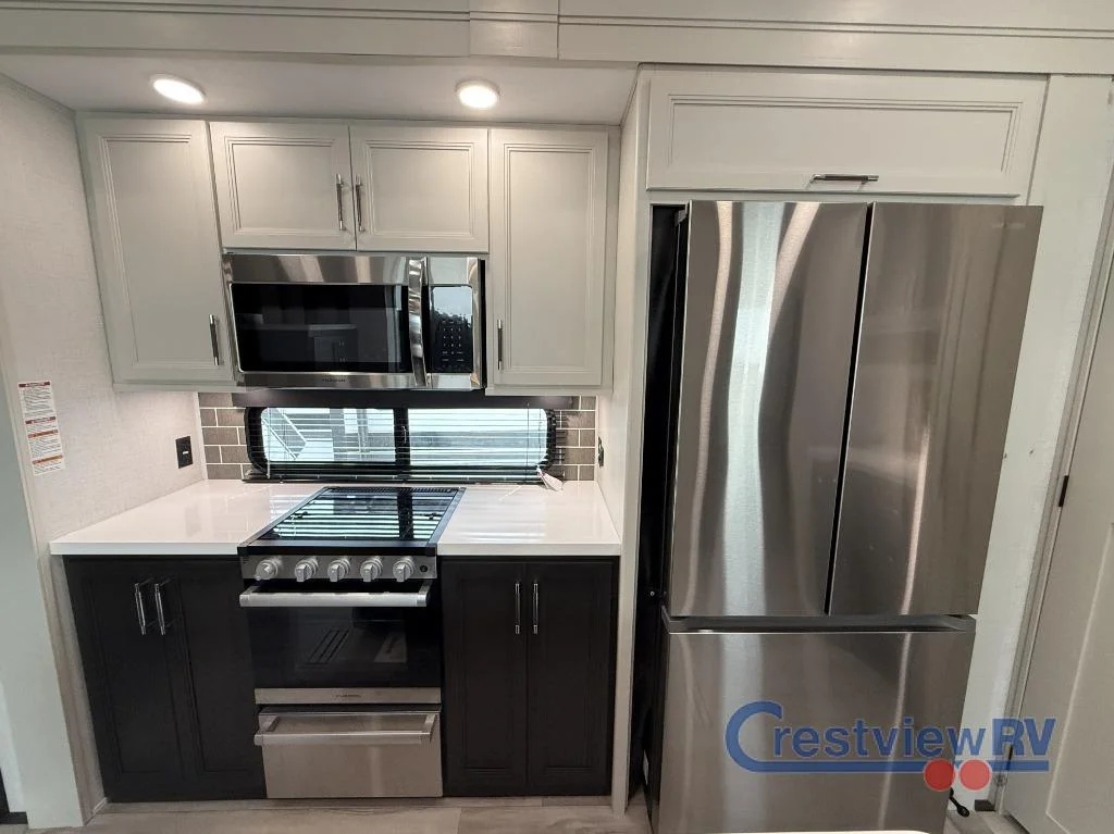 2026 Keystone RV Alpine Avalanche Edition 381DL photo 14
