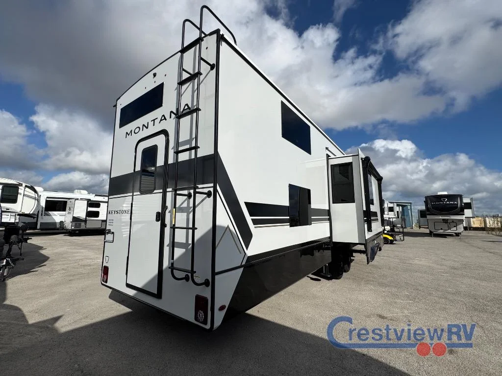 2026 Keystone Montana 3915TB photo 6