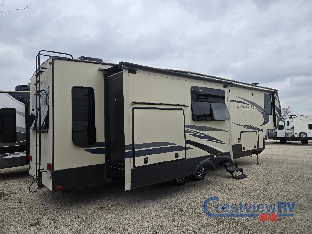 2018 Keystone Montana High Country 345RL photo 4