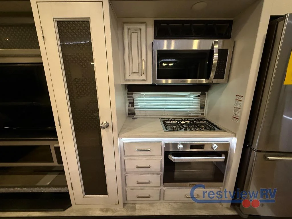 2020 Keystone Montana 3813MS photo 14
