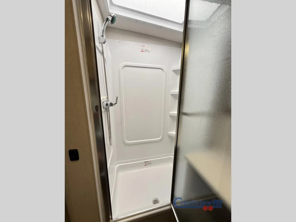 2026 Winnebago Sunstar 29V photo 18