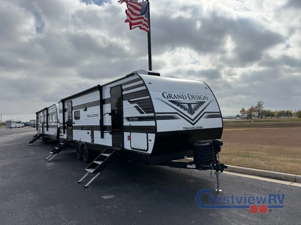 2026 Grand Design Transcend 265BHT photo 3