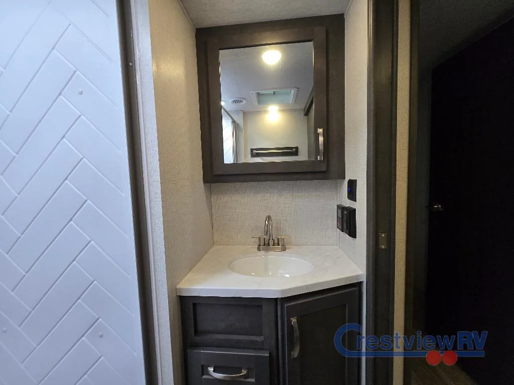 2025 Keystone RV Cougar Sport 2400RE photo 30